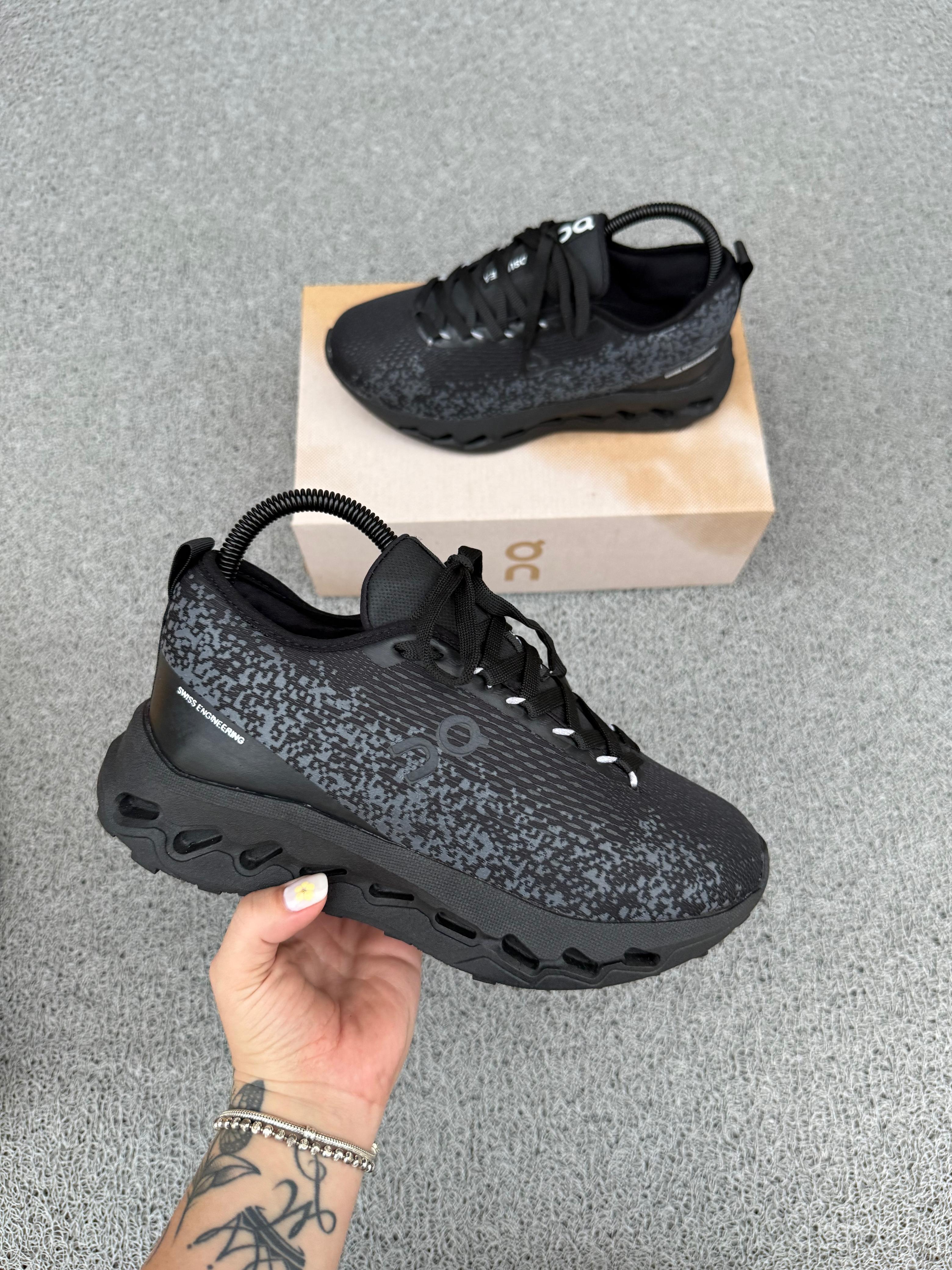 PREMIUM ON CLOUD SURFER ®